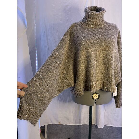 NWT A.n.a. Turtleneck Sweater in Taupe, Women's L Dolman Sleeve Jumper - Picture 6 of 10